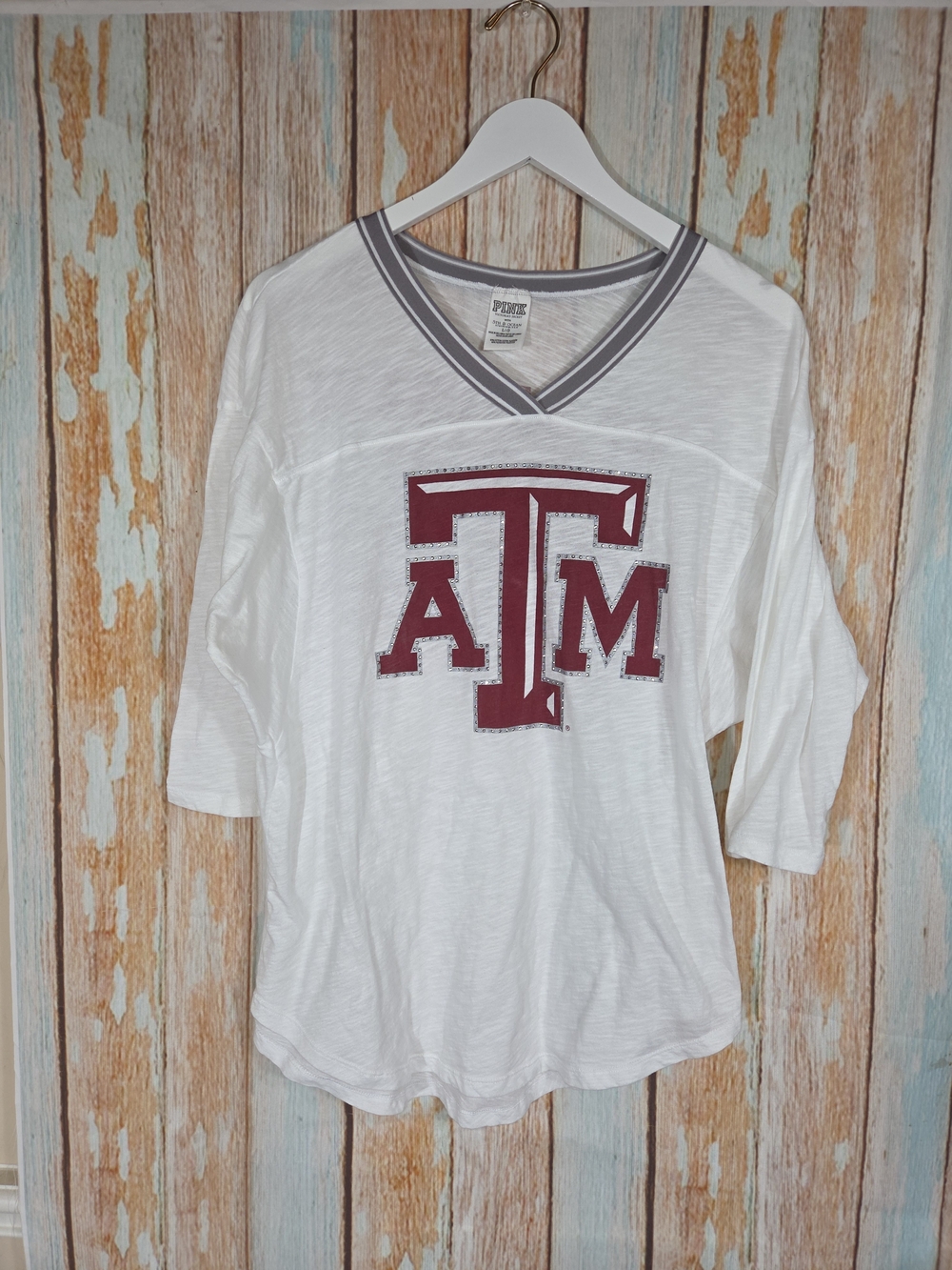 PINK Victoria's Secret Texas A&M Aggies Women's V-Neck Shirt Size L White